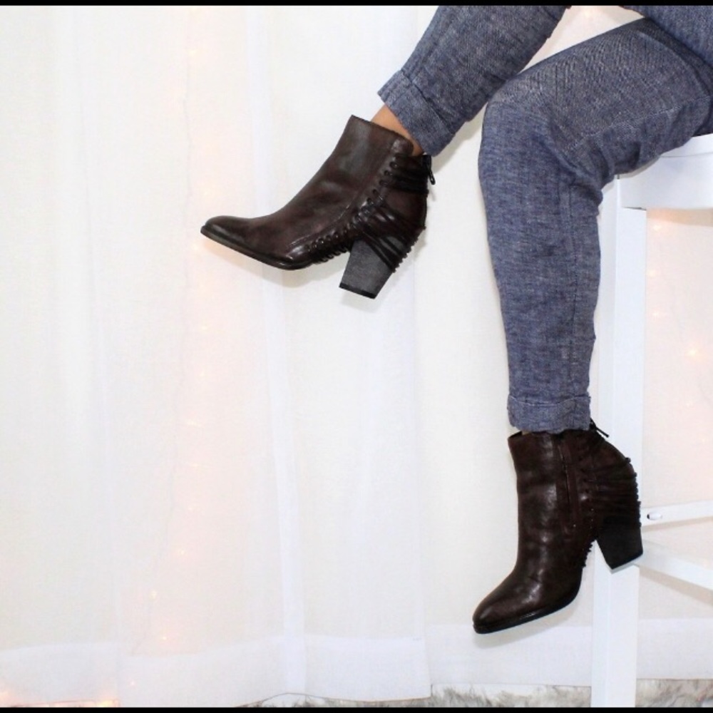 Dolce Vita Wrapped Lace Leather Brown Booties